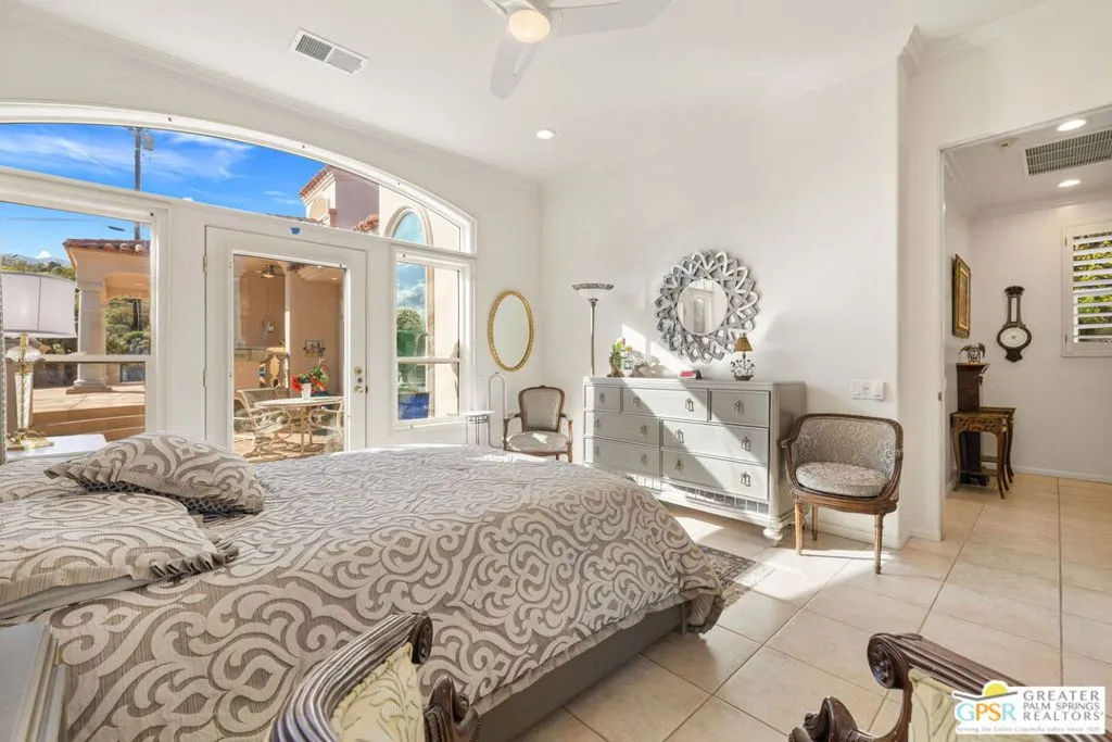 18 Cahuilla Hills Drive, Palm Springs, California 92264 home-pic-21