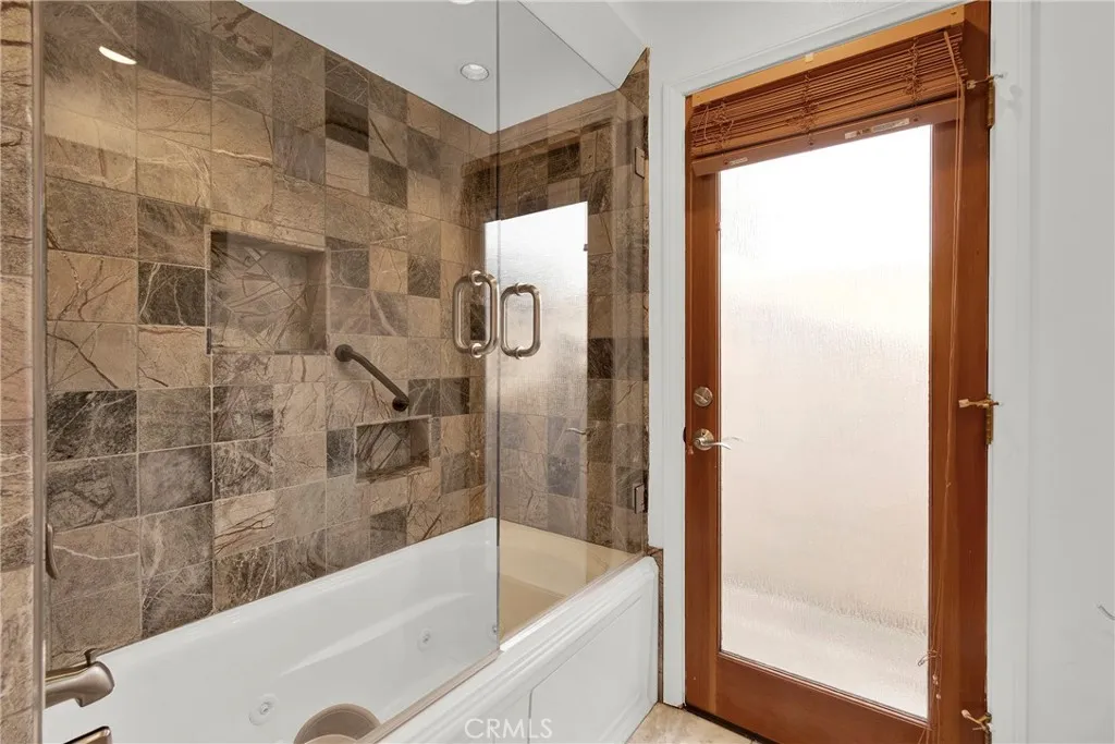 13381 Epping, Tustin, California 92780 home-pic-24