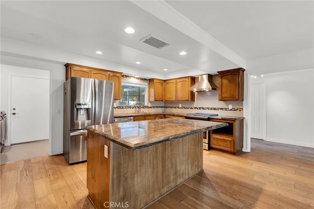 13381 Epping, Tustin, California 92780 home-pic-10