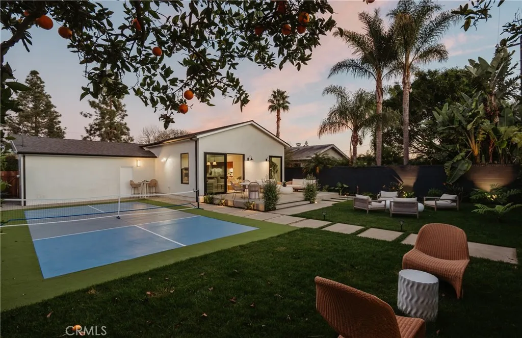 2187 Meyer Place, Costa Mesa, California 92627 home-pic-1