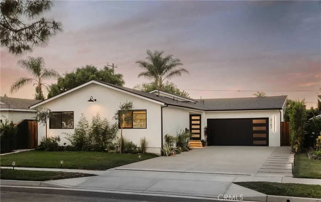 2187 Meyer Place, Costa Mesa, California 92627 home-pic-2