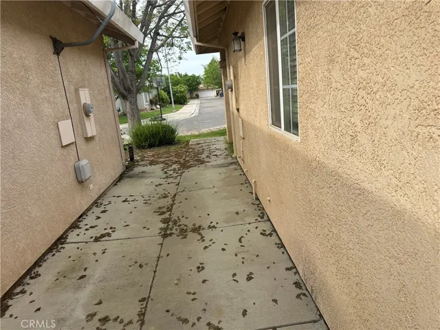 692 Gateway, Merced, California 95340