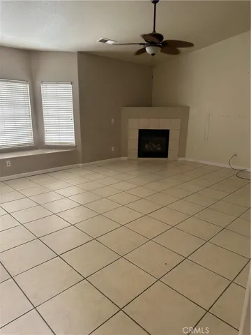 692 Gateway, Merced, California 95340