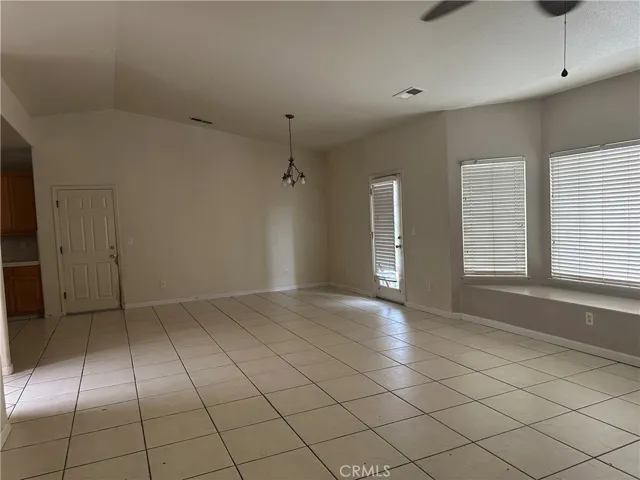 692 Gateway, Merced, California 95340