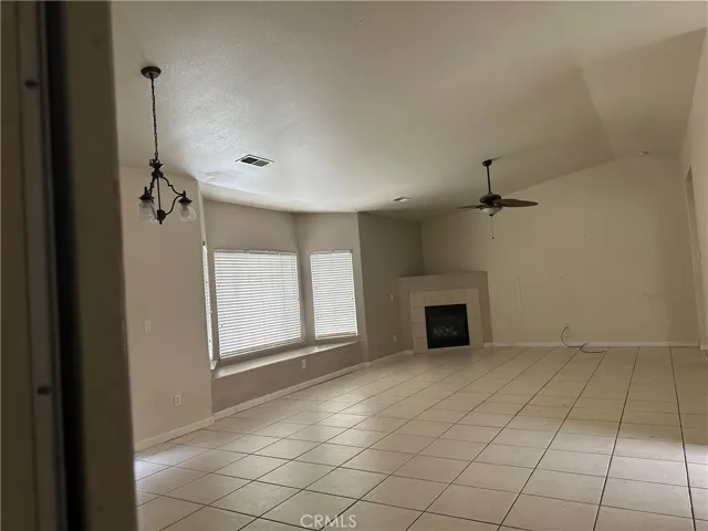 692 Gateway, Merced, California 95340
