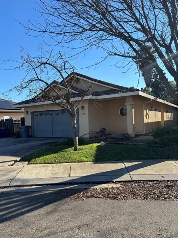 692 Gateway, Merced, California 95340