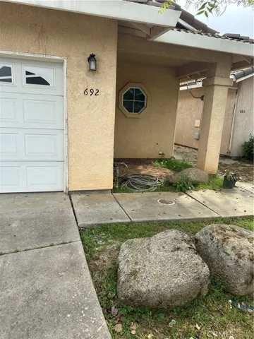 692 Gateway, Merced, California 95340