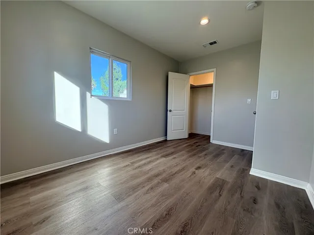 10246 Odessa, Granada Hills, California 91343