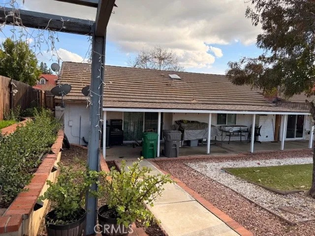 24410 Rimview, Moreno Valley, California 92557 home-pic-20