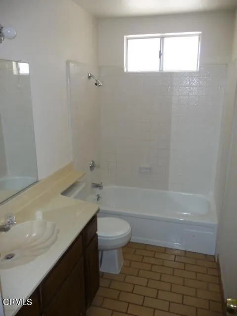 2616 Tiller Avenue, Port Hueneme, California 93041 home-pic-8