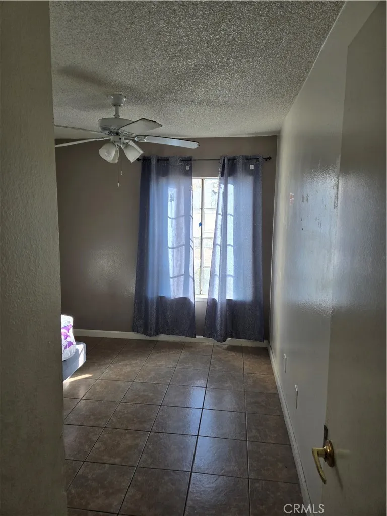 149 W 6th Street 51, San Bernardino, California 92401 home-pic-4