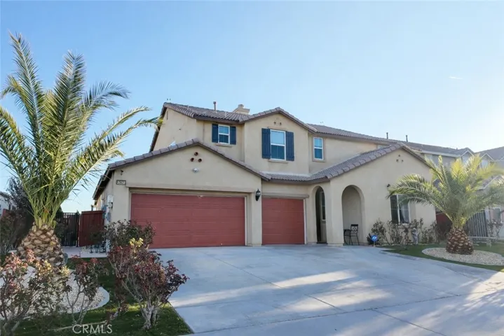 Front view of home