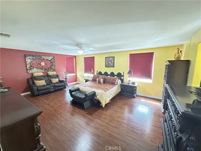 Masterbedroom