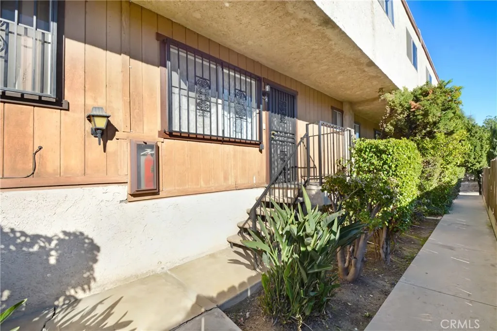 503 Sefton C, Monterey Park, California 91755 home-pic-2