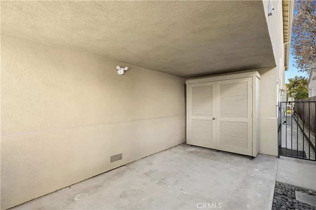 710 1/2 Marigold, Corona Del Mar, California 92625 home-pic-14