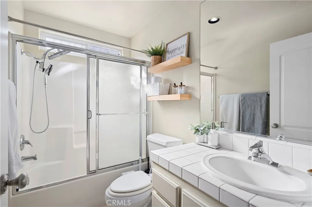 710 1/2 Marigold, Corona Del Mar, California 92625 home-pic-11