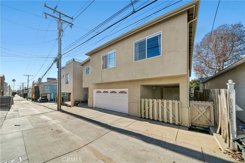710 1/2 Marigold, Corona Del Mar, California 92625 home-pic-16