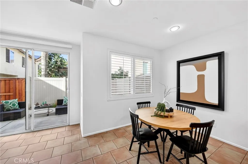 11515 Bridgecourt, Riverside, California 92505 home-pic-17