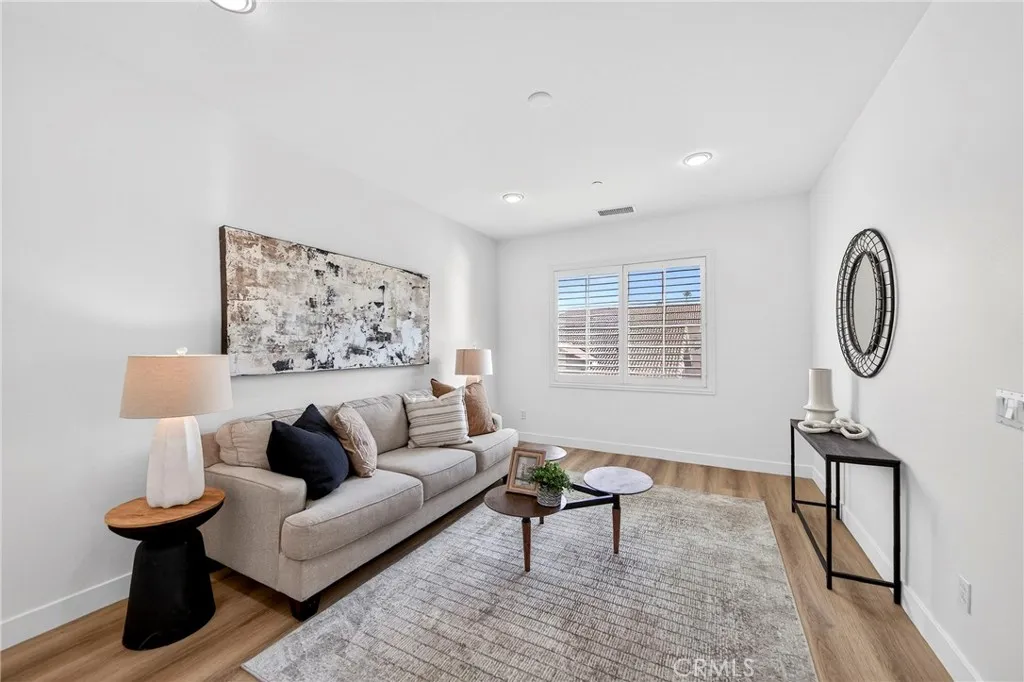 11515 Bridgecourt, Riverside, California 92505 home-pic-20
