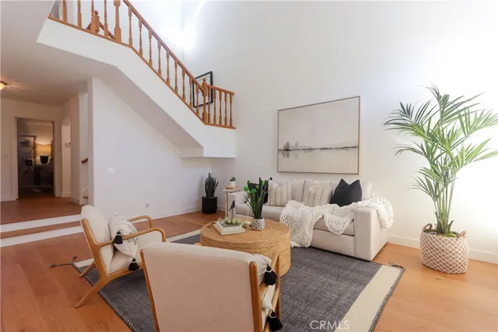 651 Wakefield Court 102, Long Beach, California 90803