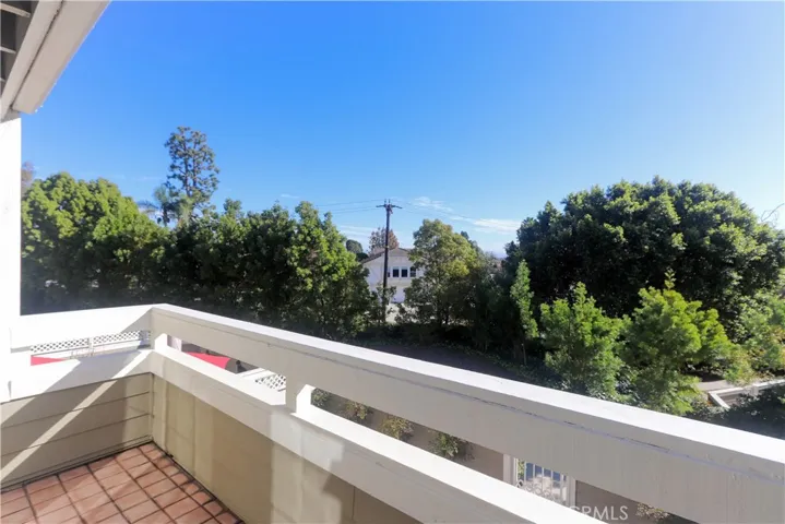 651 Wakefield Court 102, Long Beach, California 90803