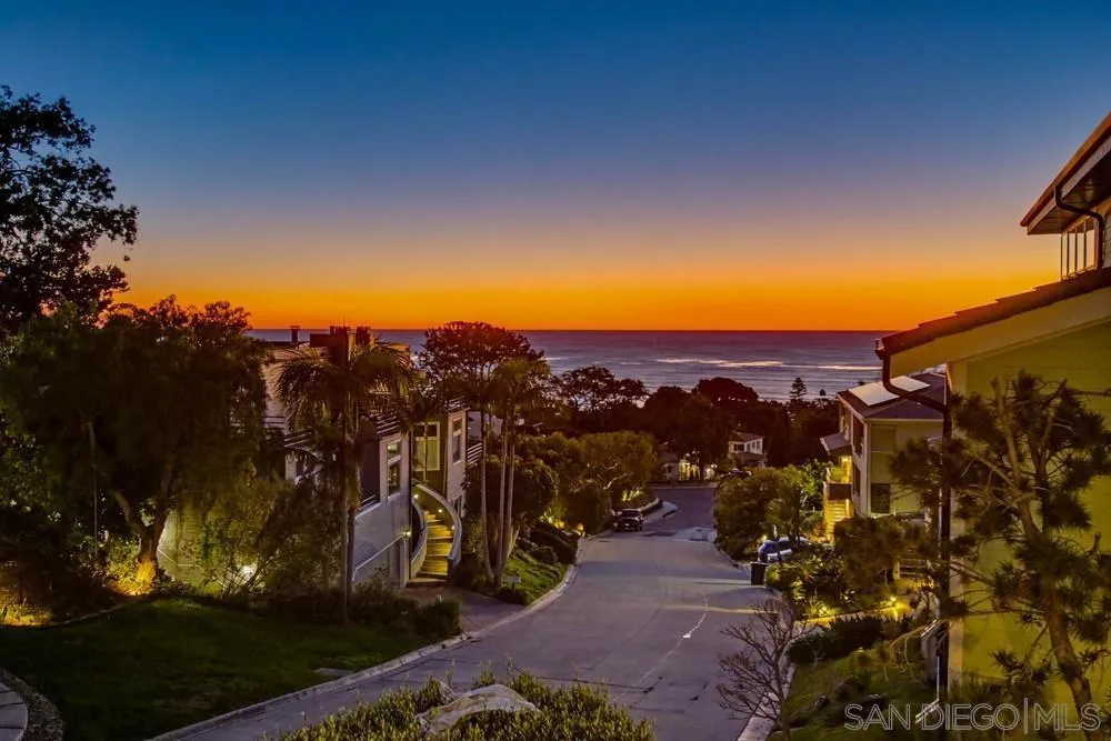 778 La Canada St, La Jolla, California 92037 home-pic-31