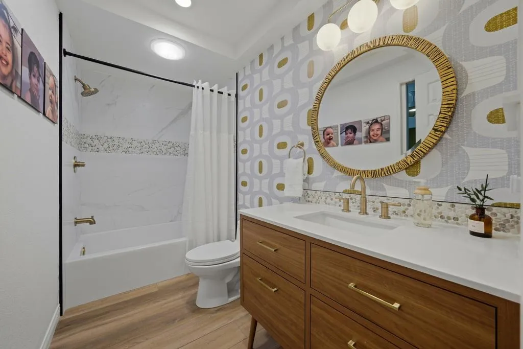 26 Camisa Lane, Palm Desert, California 92260 home-pic-17
