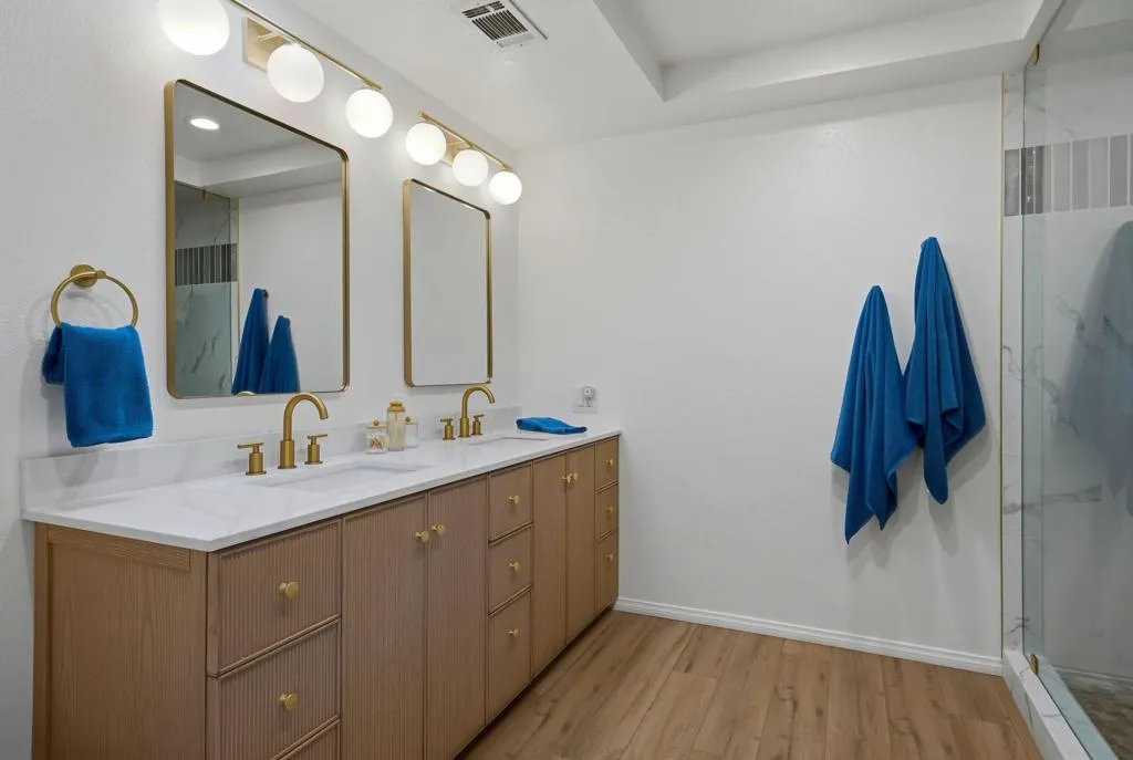 26 Camisa Lane, Palm Desert, California 92260 home-pic-35