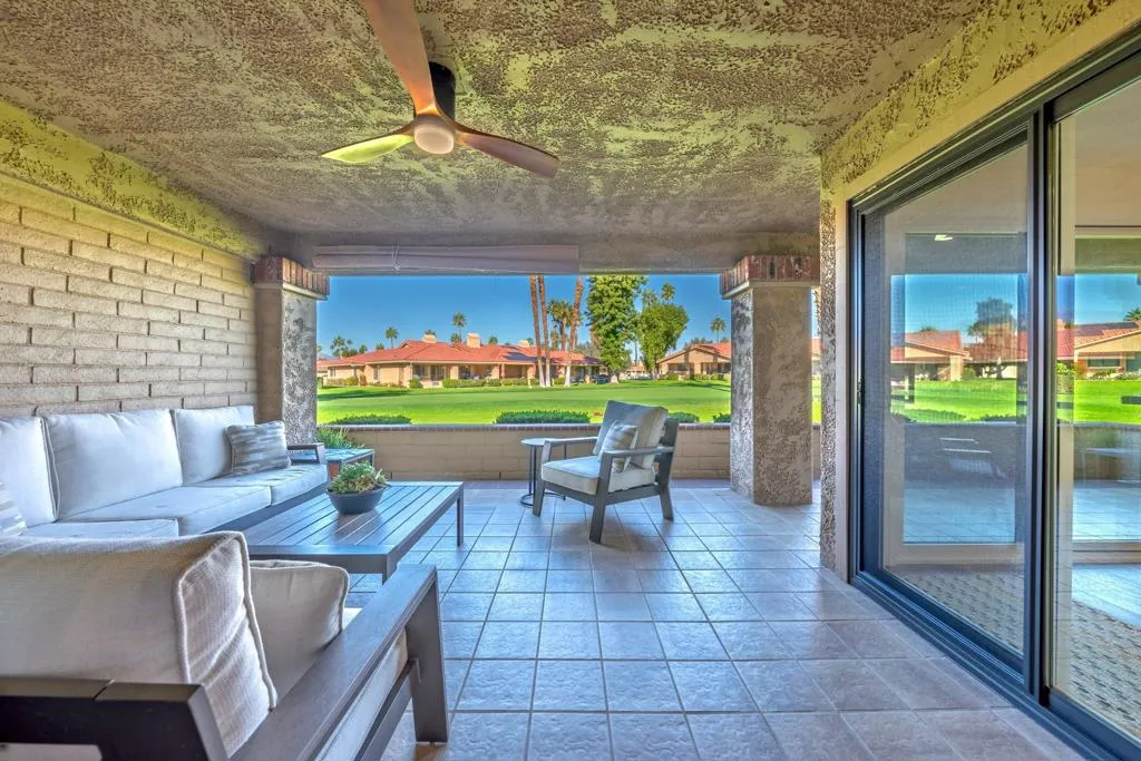 26 Camisa Lane, Palm Desert, California 92260 home-pic-20