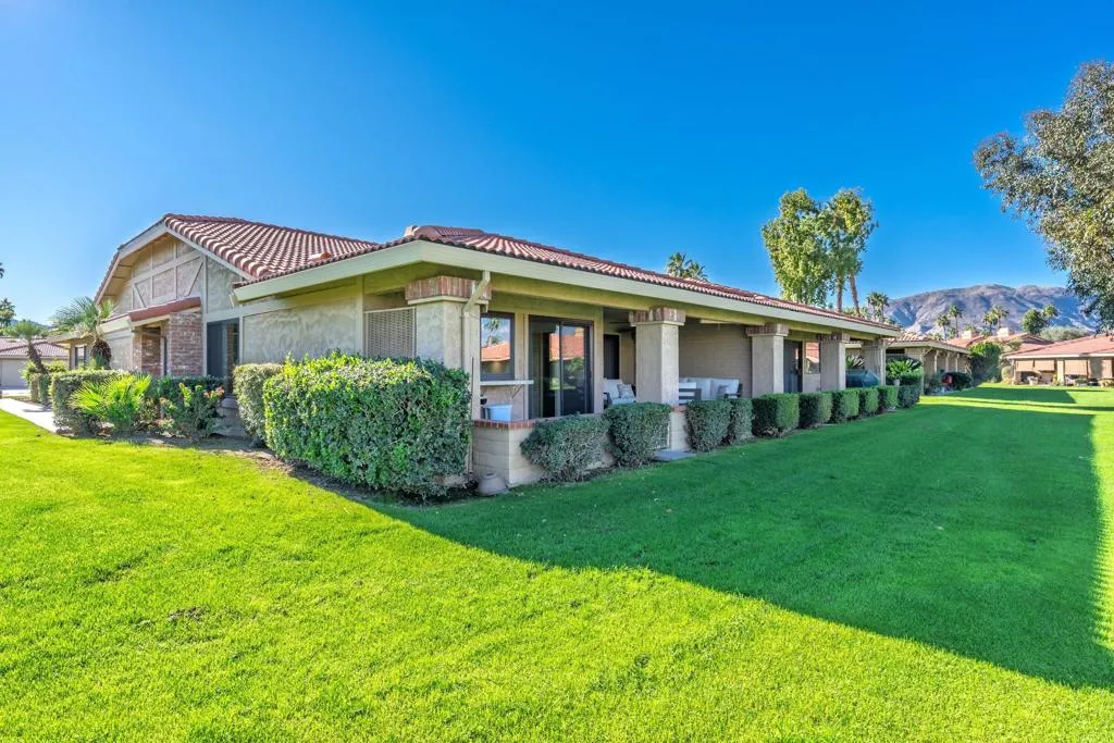 26 Camisa Lane, Palm Desert, California 92260 home-pic-26