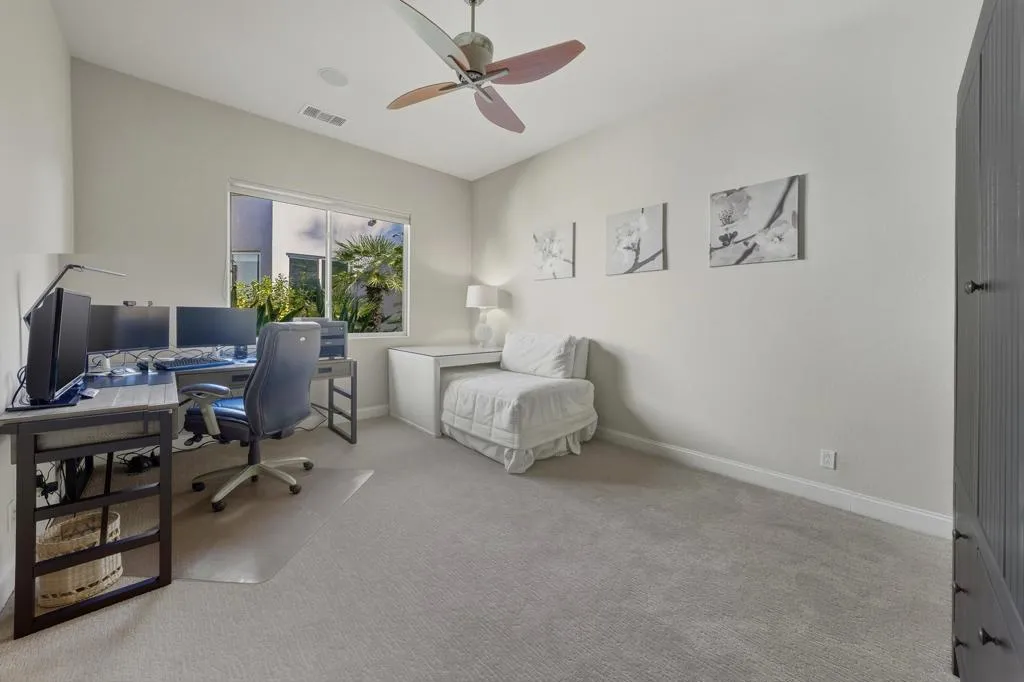 51641 El Dorado Drive, La Quinta, California 92253 home-pic-37