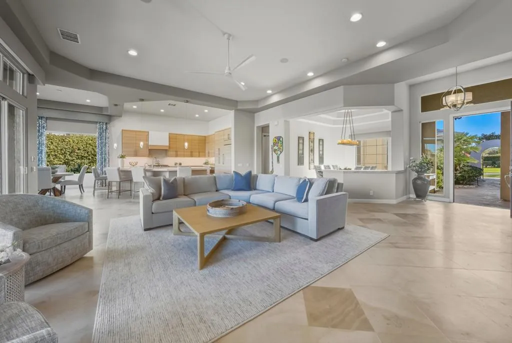 51641 El Dorado Drive, La Quinta, California 92253 home-pic-11