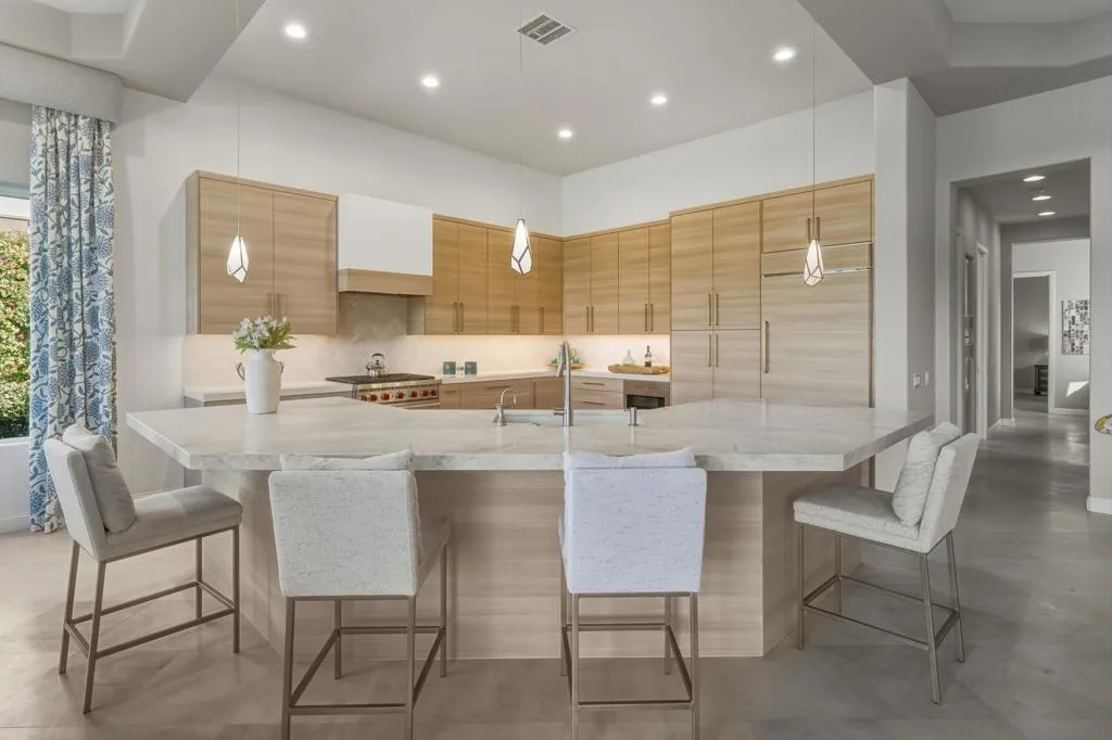 51641 El Dorado Drive, La Quinta, California 92253 home-pic-12