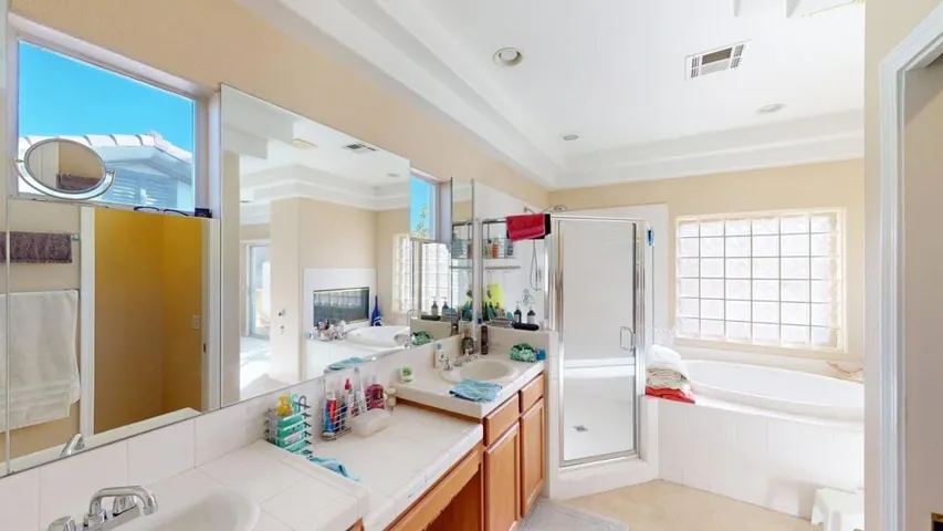 156-Saint-Thomas-Pl-01112026_005748