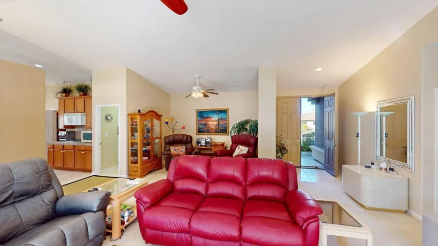 156-Saint-Thomas-Pl-01102026_205300