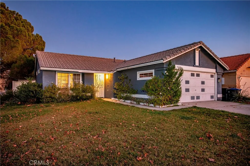 45728 Balmoral Court, Lancaster, California 93534 home-pic-1