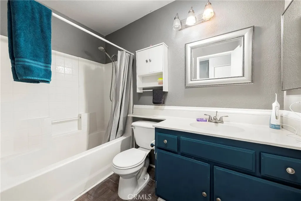 45728 Balmoral Court, Lancaster, California 93534 home-pic-17