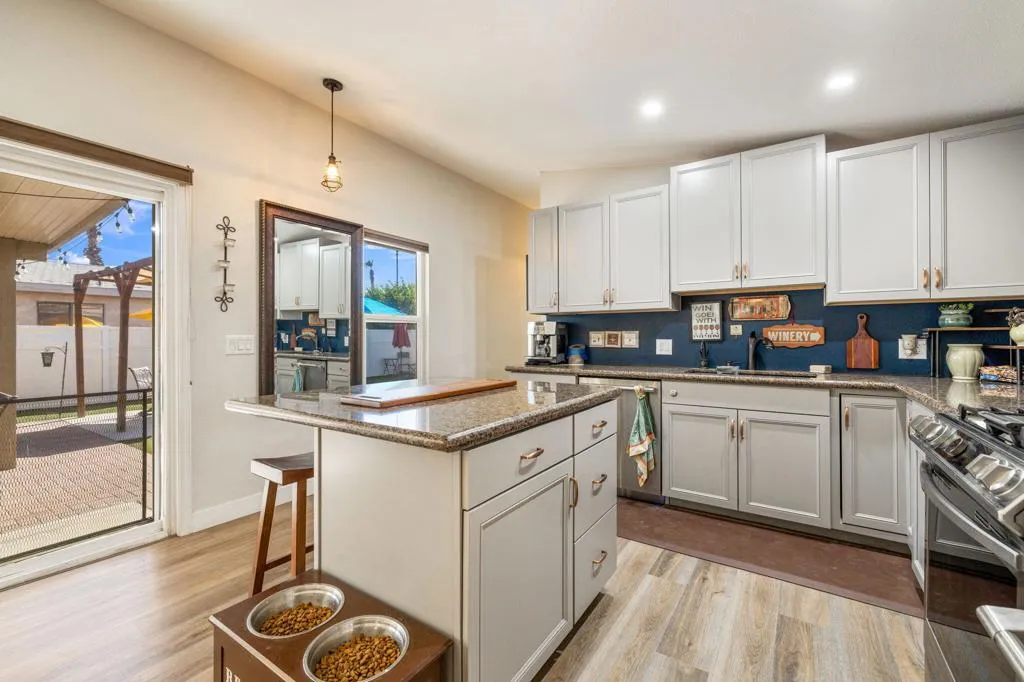 47800 Madison Street 79, Indio, California 92201 home-pic-16