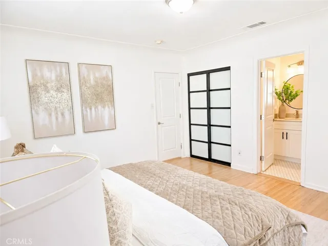 1185 Hauser Boulevard, Los Angeles, California 90019