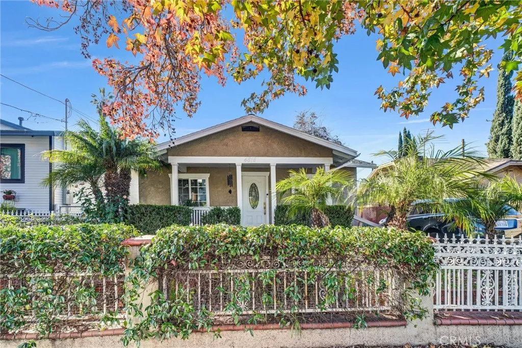 4816 Stratford, Los Angeles, California 90042 home-pic-1