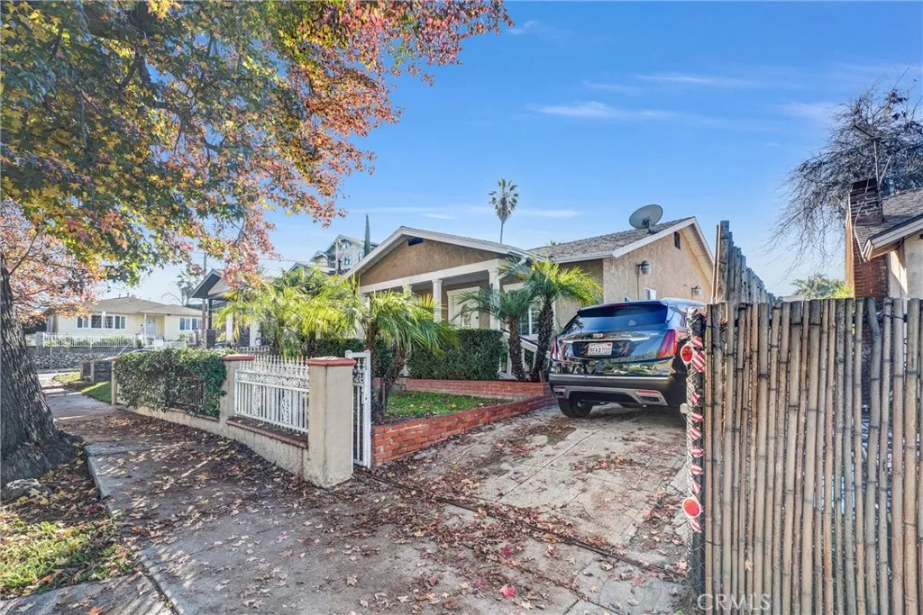 4816 Stratford, Los Angeles, California 90042 home-pic-4