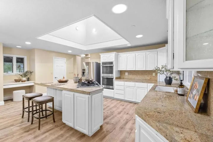 6915 Redwood Retreat Road, Gilroy, California 95020