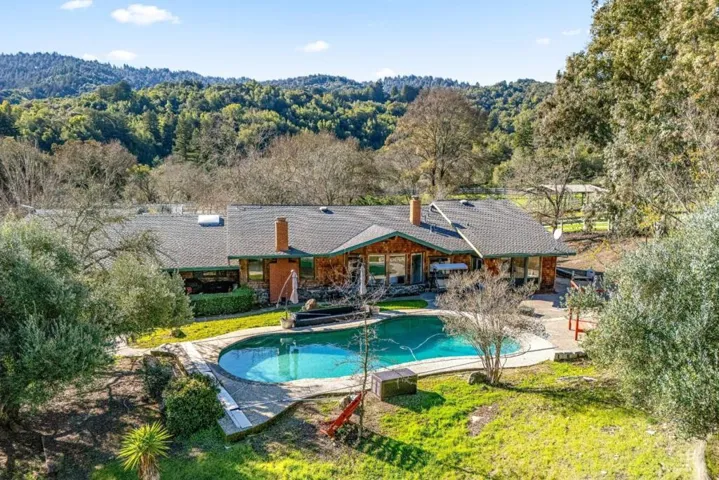 6915 Redwood Retreat Road, Gilroy, California 95020