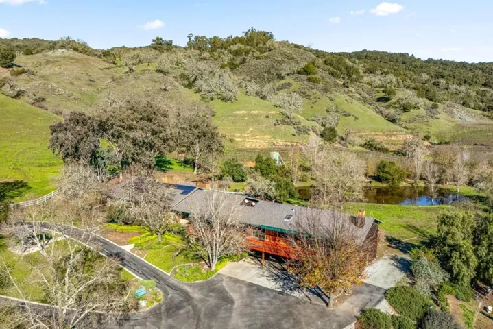 6915 Redwood Retreat Road, Gilroy, California 95020