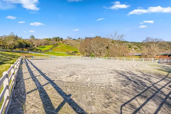 6915 Redwood Retreat Road, Gilroy, California 95020