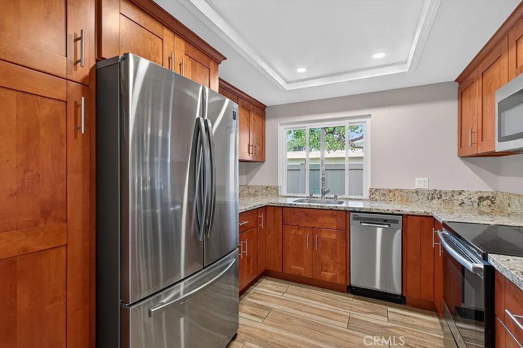 8777 Coral Springs Court 8c, Huntington Beach, California 92646 home-pic-11