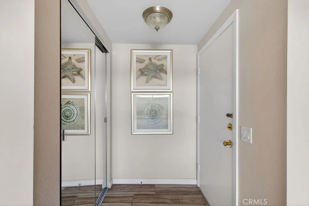 8777 Coral Springs Court 8c, Huntington Beach, California 92646 home-pic-22