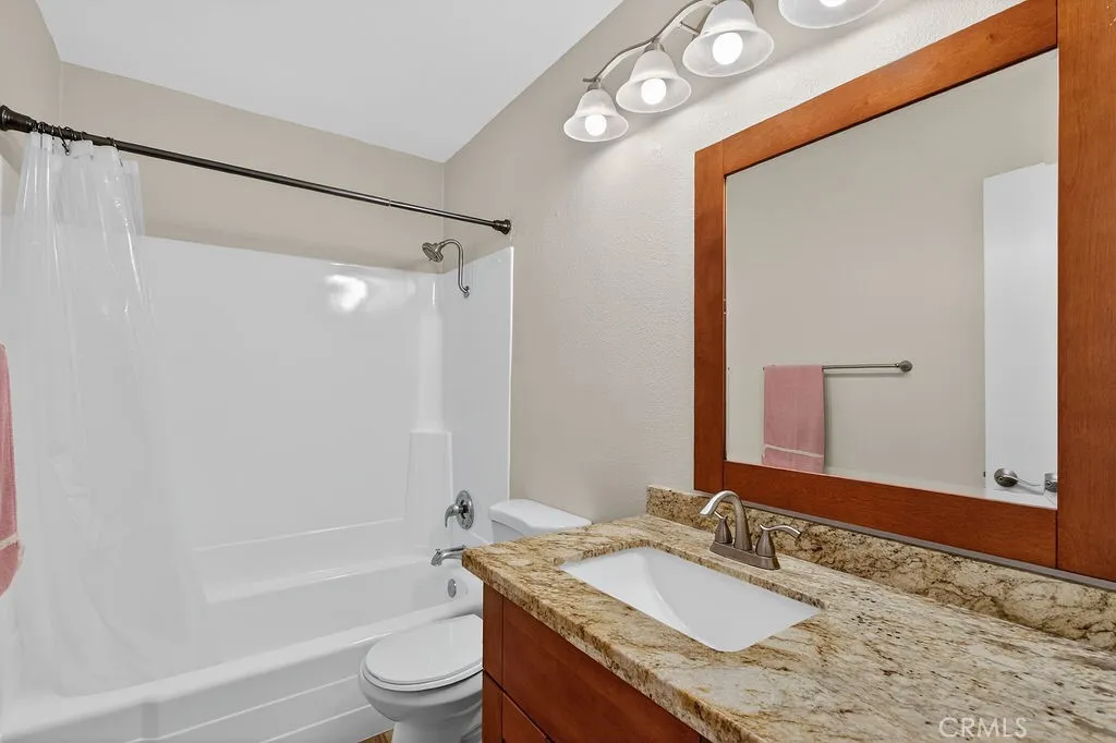 8777 Coral Springs Court 8c, Huntington Beach, California 92646 home-pic-17