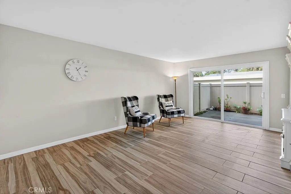 8777 Coral Springs Court 8c, Huntington Beach, California 92646 home-pic-9