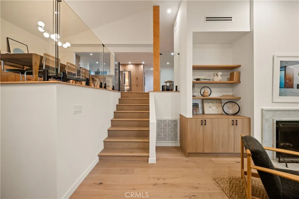 3947 Sumac Drive, Sherman Oaks, California 91403 home-pic-20